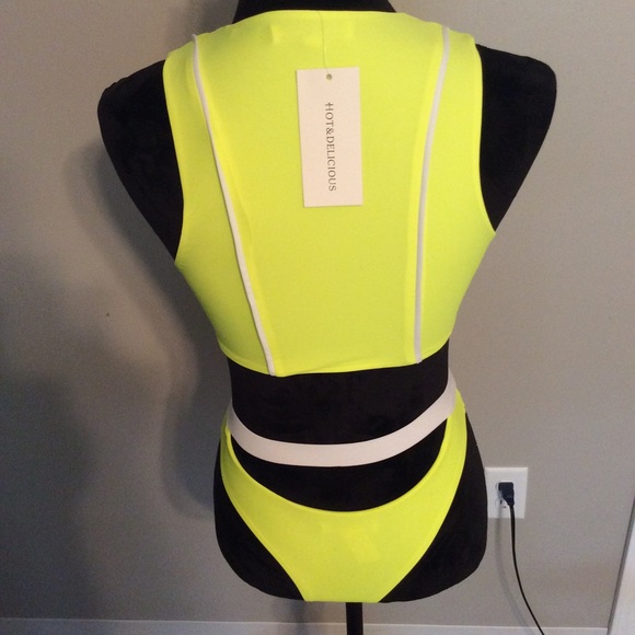 2 piece neon swimsuit - Picture 4 of 7